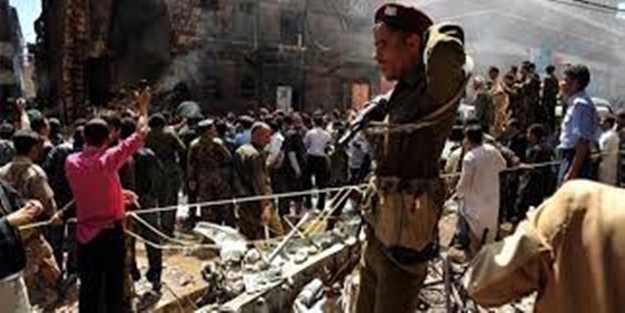 Askeri konvoya saldırı: 15 ölü