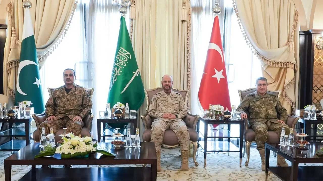 Askeri kurmaylar acil koduyla toplanmışlardı! Ankara’nın Riyad’a teklifi ortaya çıktı