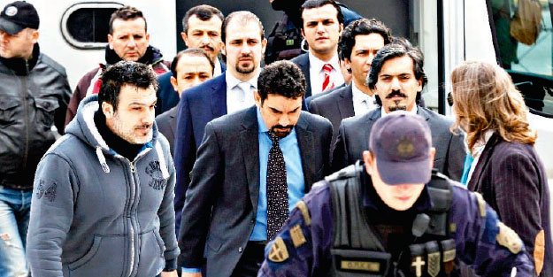 Askeri sırlarımızı Yunan’a sattılar!