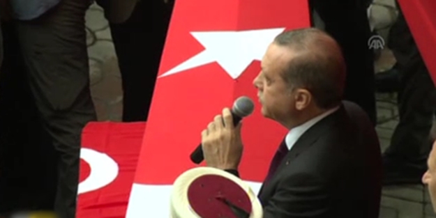 Askerimiz yüzlerce teröristi gömdü - VIDEO