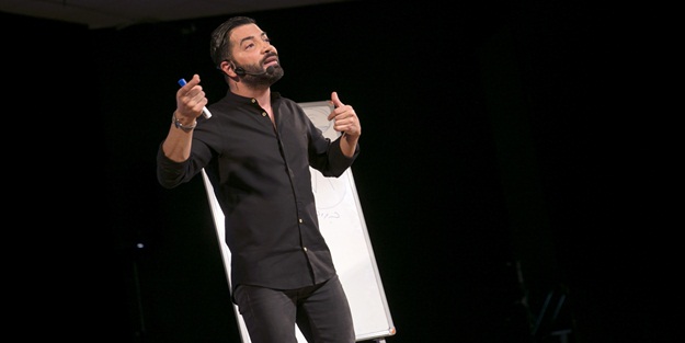 Aşkım Kapışmak gülmekten kırdı geçirdi