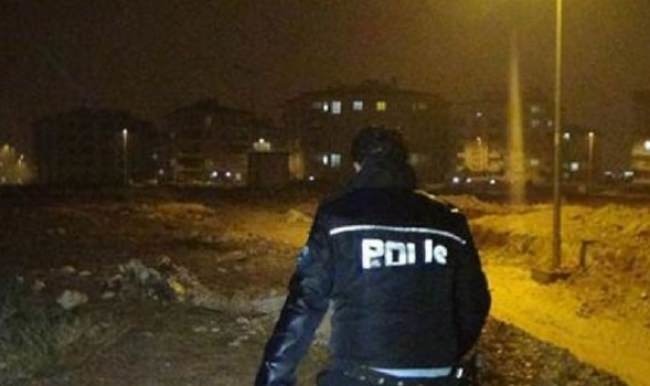 Aşkımı toprağa gömdüm dedi ve...