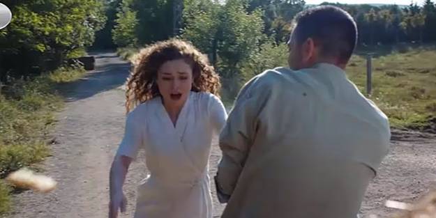 Aşkın Tarifi dizisinde tepki çeken sahne! Vatandaşlar çileden çıktı