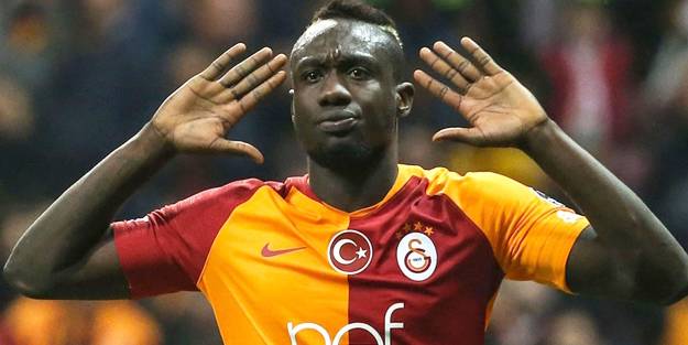 Aslan, Diagne'den kurtuluyor!
