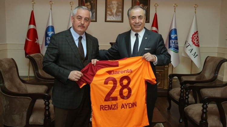 Aslan, Eyüpsultan'ı ziyaret etti