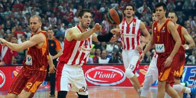 Aslan Sırbistan'ı susturdu