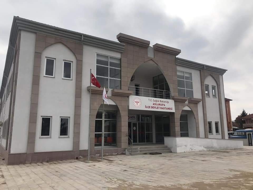 Aslanapa Devlet Hastanesi’ne doktor ataması 