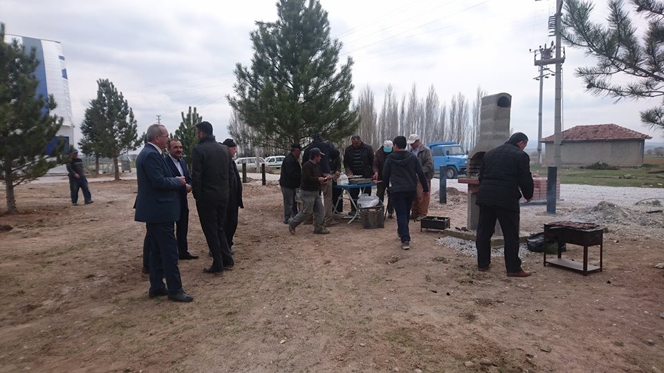 Aslanapa’da 3 bin 500 metrekarelik mesire alanı törenle açıldı 