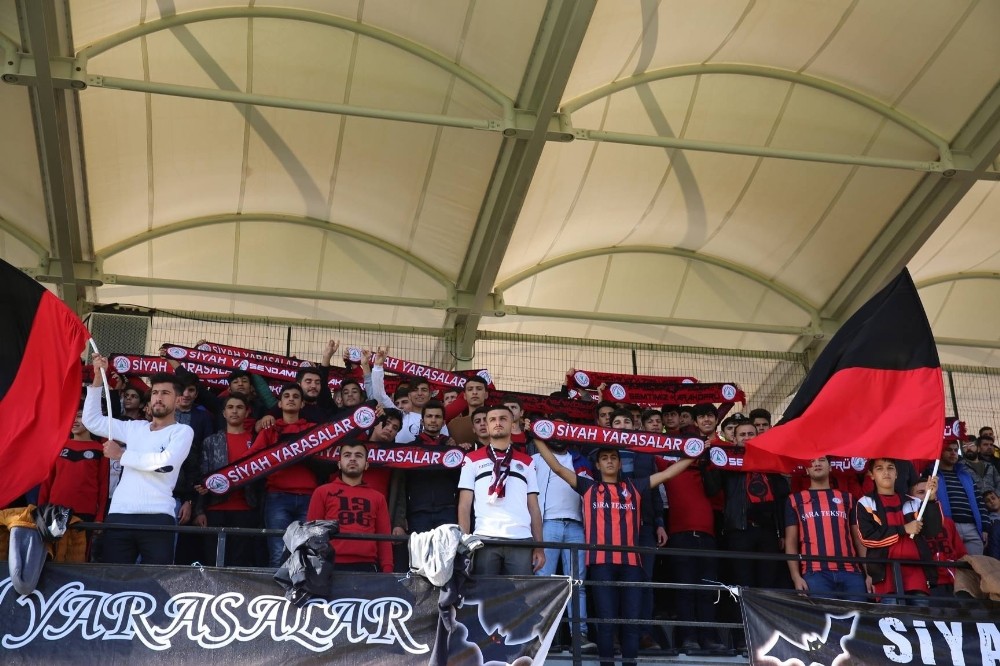 Aslan’dan taraftara çağrı 