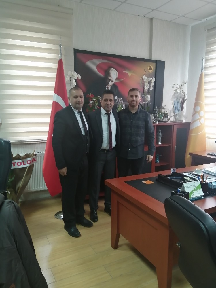 ASMYD’den Spor Bilimleri Fakültesi Dekanı Gündoğdu’ya ziyaret 