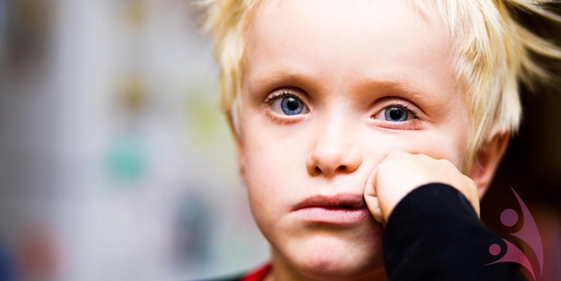 Asperger Sendromu belirtileri nelerdir? Nasıl tedavi edilir?