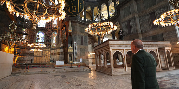 Asrın Lideri'nden 'Ayasofya' paylaşımı