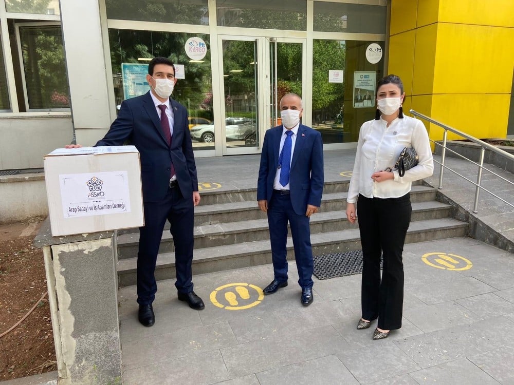 ASSİAD 50 bin maske dağıtımı yaptı 