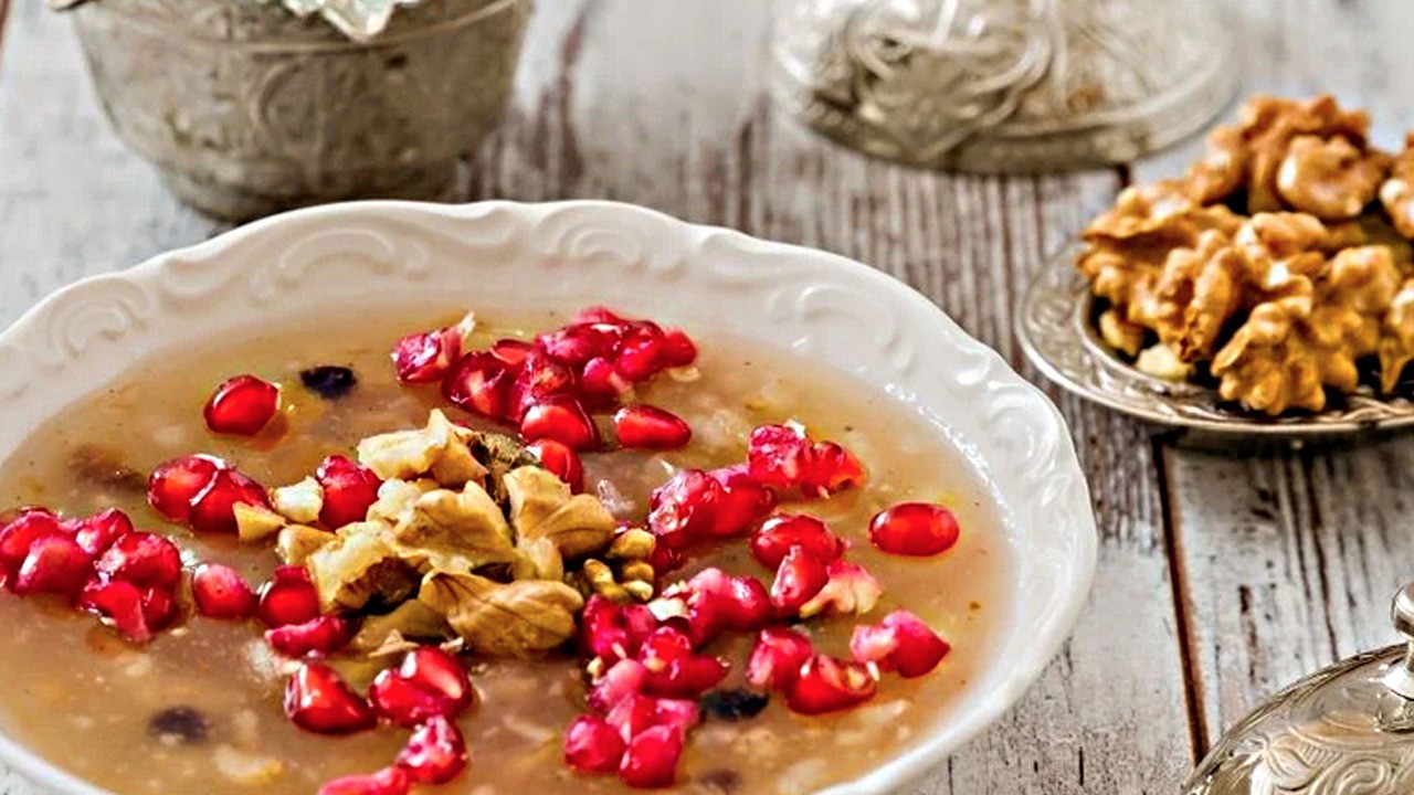 Aşure tarifi tam ölçülü nasıl yapılır?