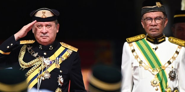 Asya ülkesi Malezya Kralı Çin'de: Diplomatik ziyarette bulundu!