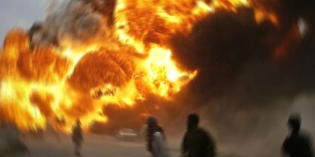 Asya ülkesinde bombalı saldırı! Siviller hayatını kaybetti