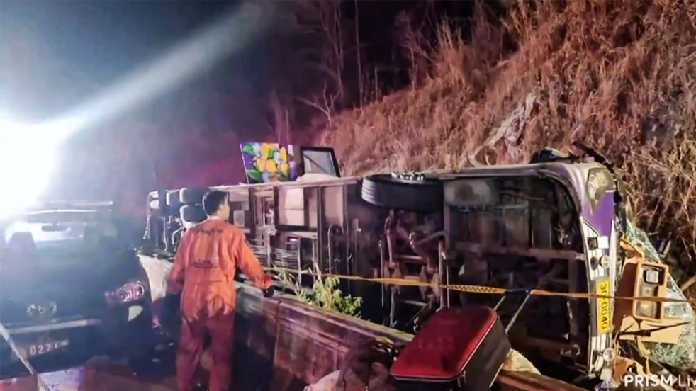 Asya ülkesini sarsan kaza! 18 ölü çok sayıda yaralı var