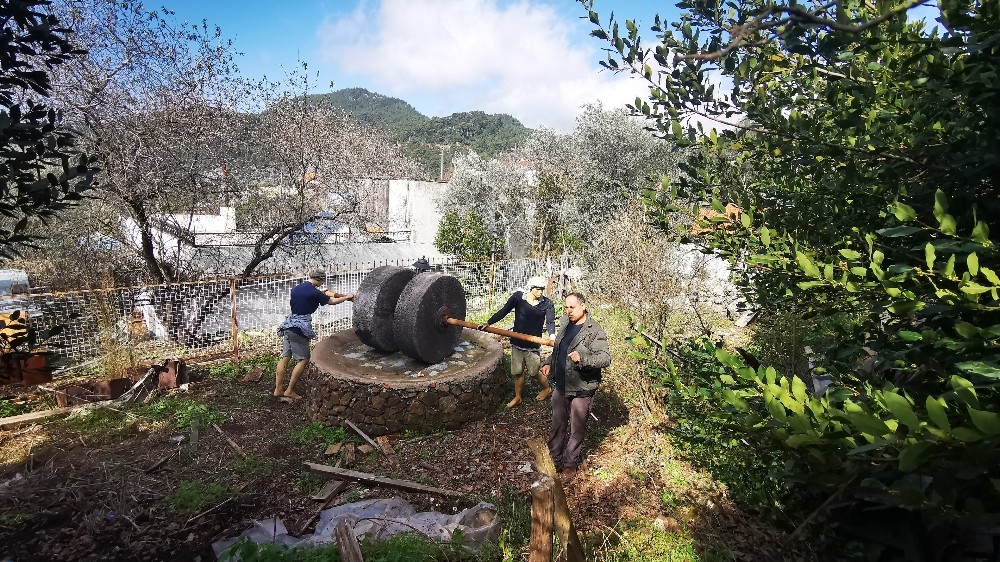 Ata yadigarı fabrikayı müzeye çevirdi 