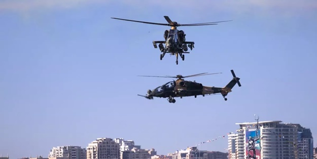 Atak helikopterleri Azerbaycan semalarında!