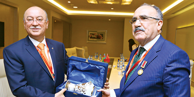 Atalay’a Hizmet madalyası