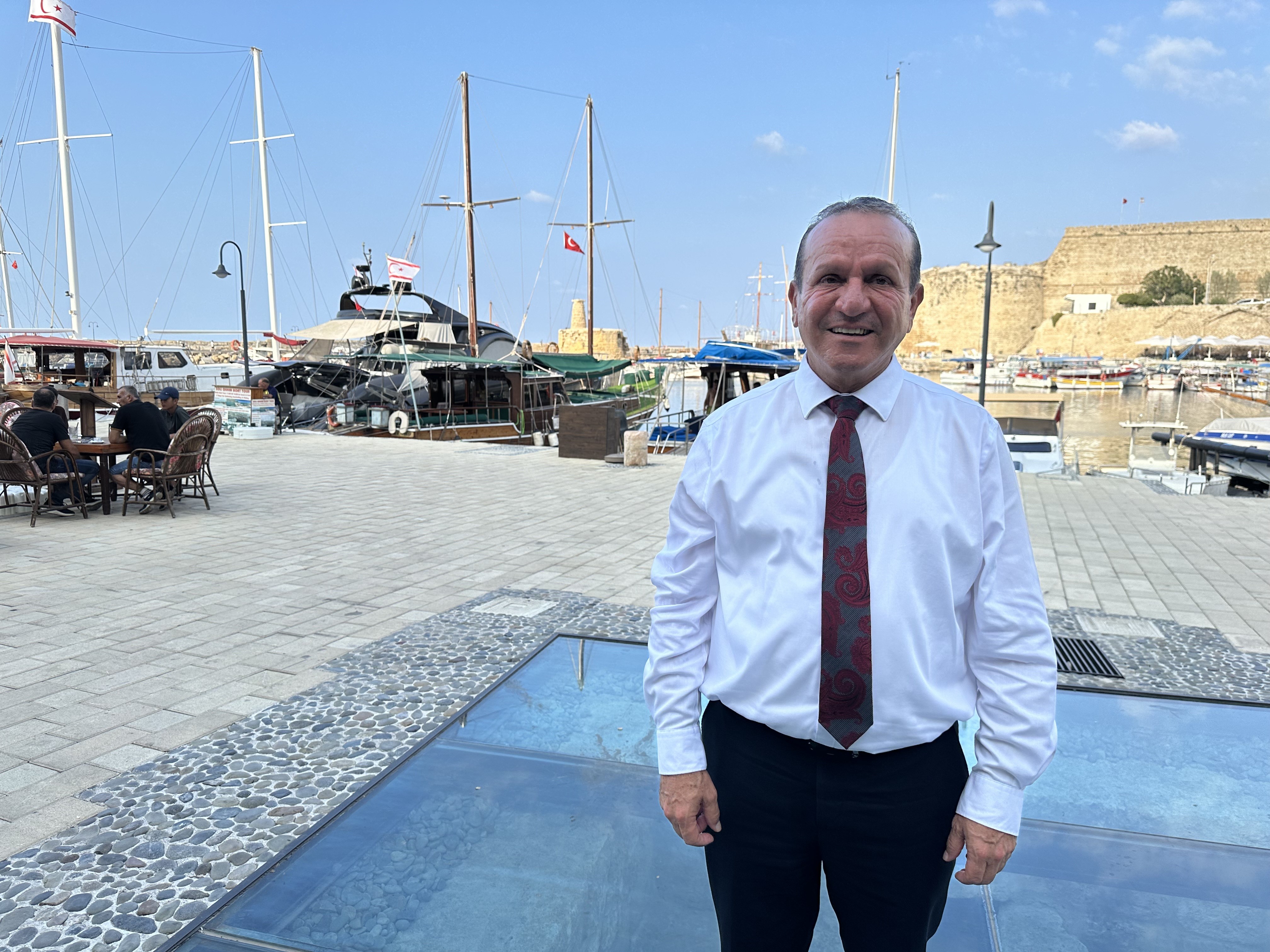 Ataoğlu’ndan Türkiye’ye çağrı! “Başka adalara değil kendi adanıza gelin