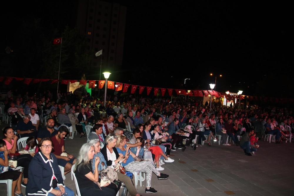 Atapark’ta film müzikleri keyfi 