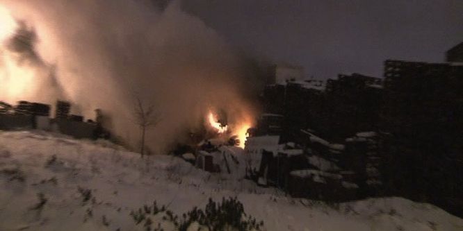 Palet imalathanesinde yangın