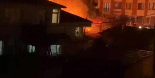 Ataşehir'de korkutan yangın