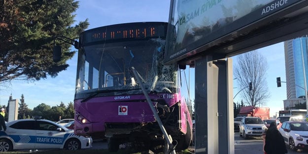Ataşehir'de feci kaza: 1 yaralı