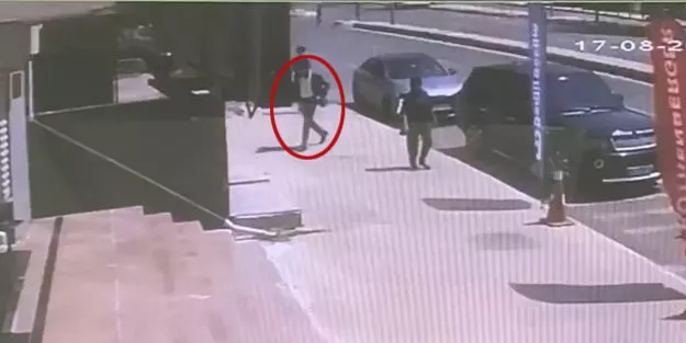 Ataşehir'de polis oğul dehşeti: Genç polis memuru babasına kurşun yağdırdı!