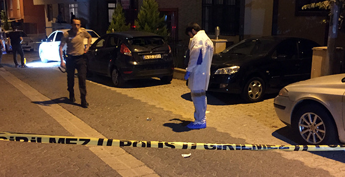 Ataşehir'de silahlı saldırı: 1 kişi yaralandı