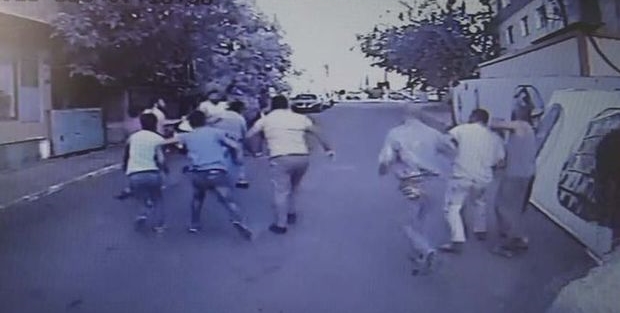 Ataşehir'de sokakta kavga
