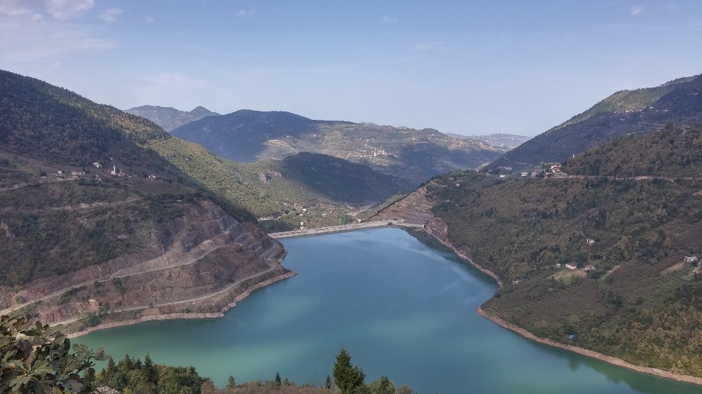 Atasu Barajı’ndaki doluluk oranı yüzde 100 seviyesine ulaştı 