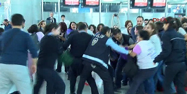 Atatürk Havalimanı'nda IŞİD protestosu