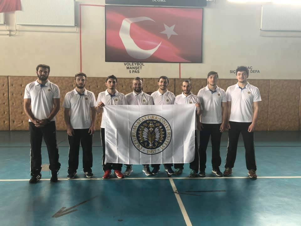 Atatürk Üniversitesi Boks takımı şampiyonaya katılıyor 