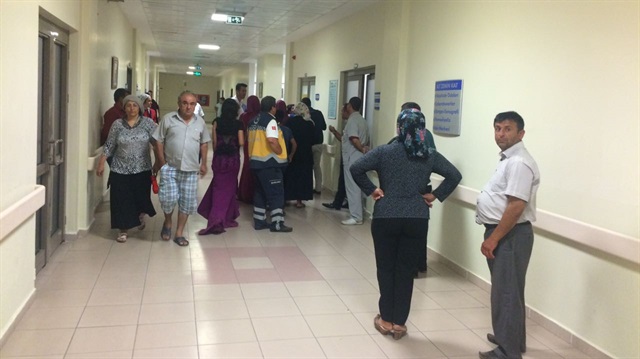 Ateş alan kolonya gelinle damadı yaktı