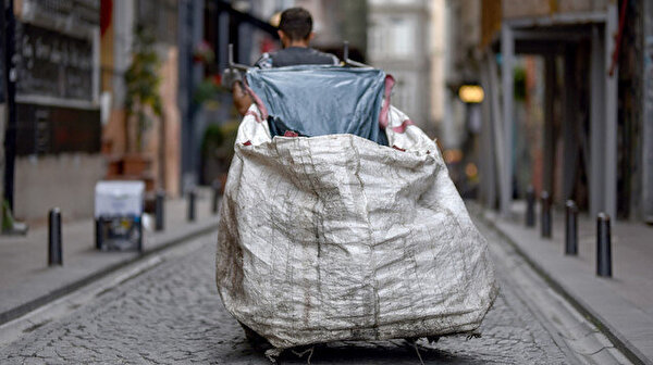 Atık Emekçilerine, Sıfır Atık Kahramanlarına Mesleki Statü