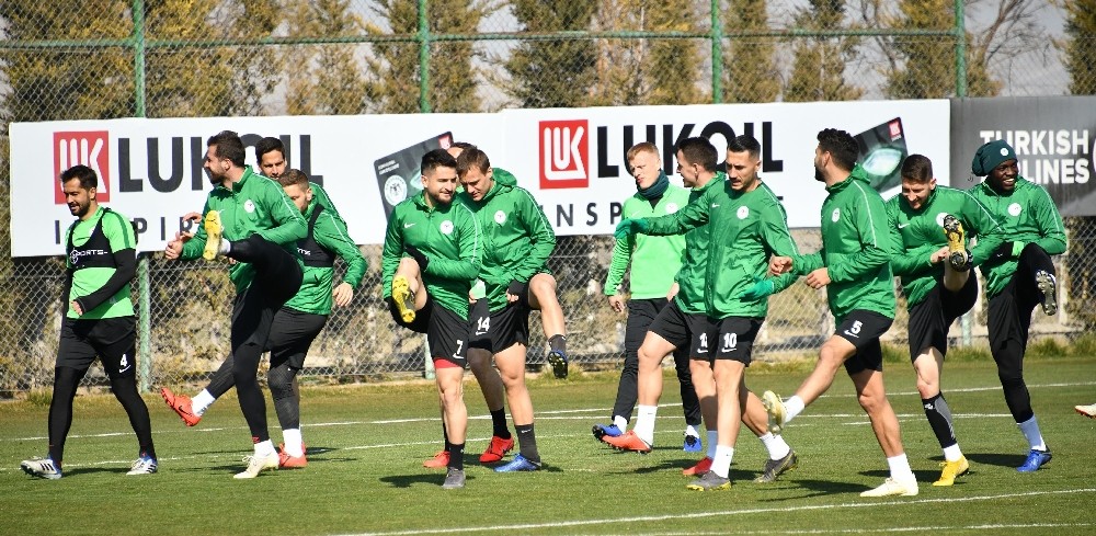 Atiker Konyaspor, Göztepe hazırlıklarına devam etti 