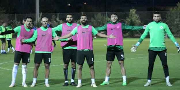 Atiker Konyaspor, MKE Ankaragücü mücadelesinin hazırlıklarına başladı