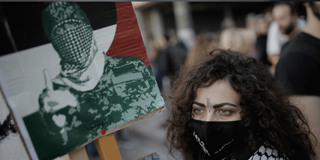 Atina’da sıcak gece! Yunanistan'da ABD'ye lanet yağdı