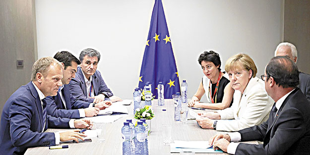 Atina’yı dize getirdiler