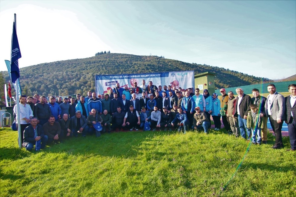 Atış poligonunda avcılar mücadele etti 