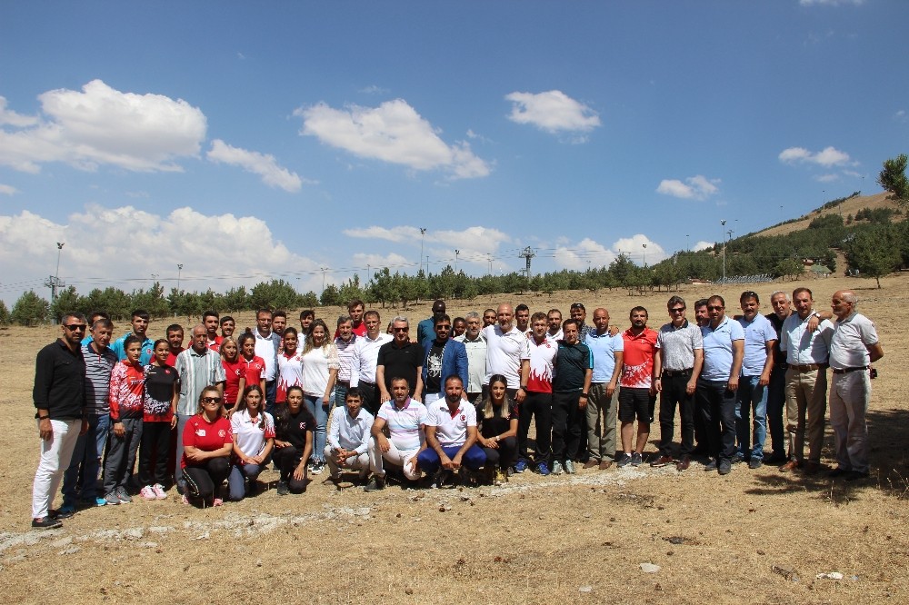 Atletizm Milli Takım kampı Palandöken’de sürüyor 