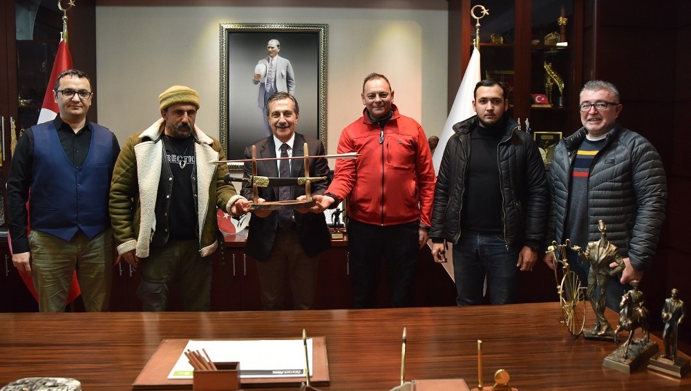 Atlı Okçuluk Kulübü’nden Ataç’a ziyaret 
