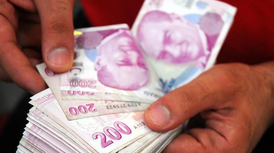 ATM'lerde yeni düzenleme! O banknotlar artık çekilmiyor