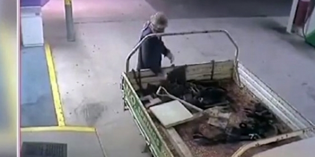 Gelmiş geçmiş en çılgın hırsız! /VİDEO