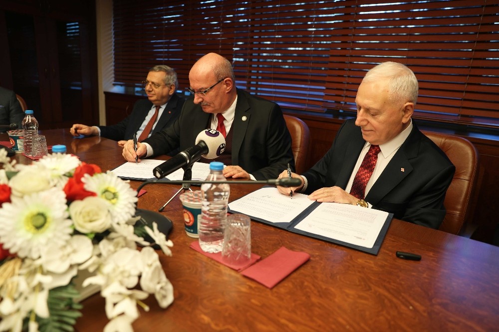 ATO Başkanı Baran: “Üniversitelerin bilgi birikimini ticaret ve sanayiye aktarmamız gerekiyor“ 
