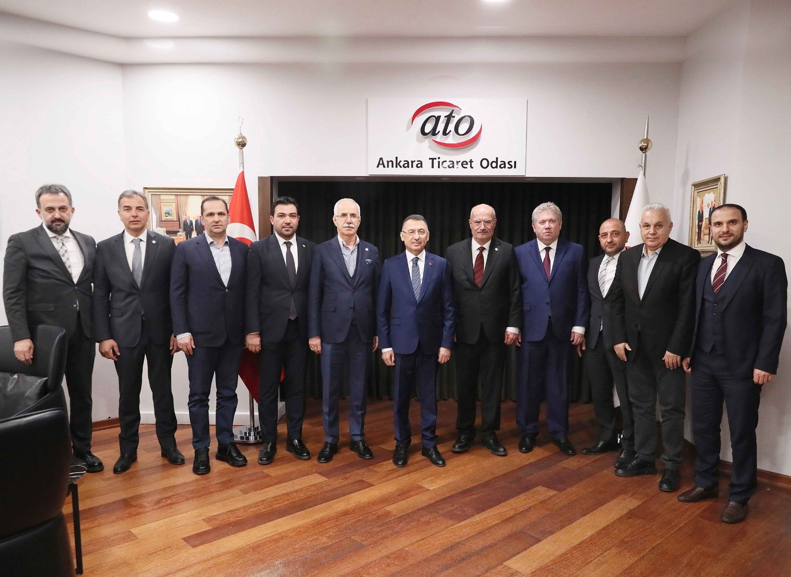 ATO Yönetimi Cumhurbaşkanı Yardımcısı Oktay’ı konuk etti
