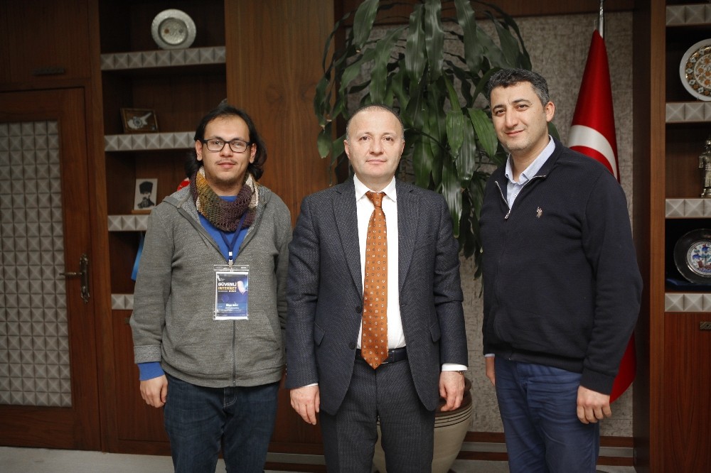 AÜ öğrencisi Kısa Film Yarışmasında Türkiye birincisi oldu 