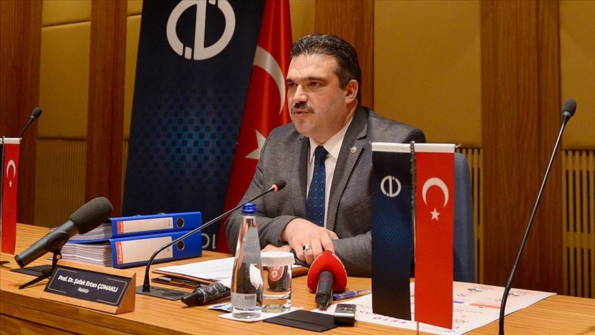 AÜ Rektörü Çomaklı FETÖ'nün 'tavşan aday' taktiğini anlattı